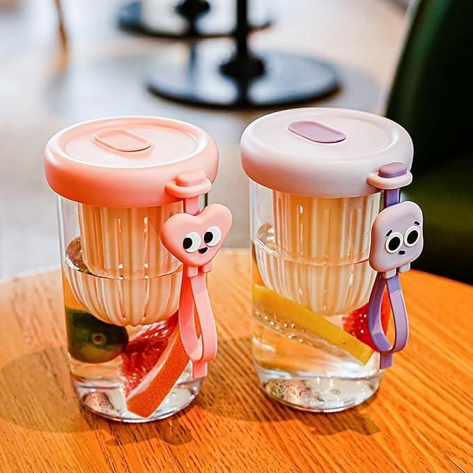 Glass Tumbler with Fruit Infuser Lid and Straw Pack of 1, Travel Sipper Bottle for Juice Cocktail Iced Tea Coffee Hot Cold Drink Cup (Set of 1, Receiving Random Color)